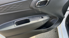 Hyundai i10 1.0 [63] Advance 5dr [Nav] Petrol Hatchback